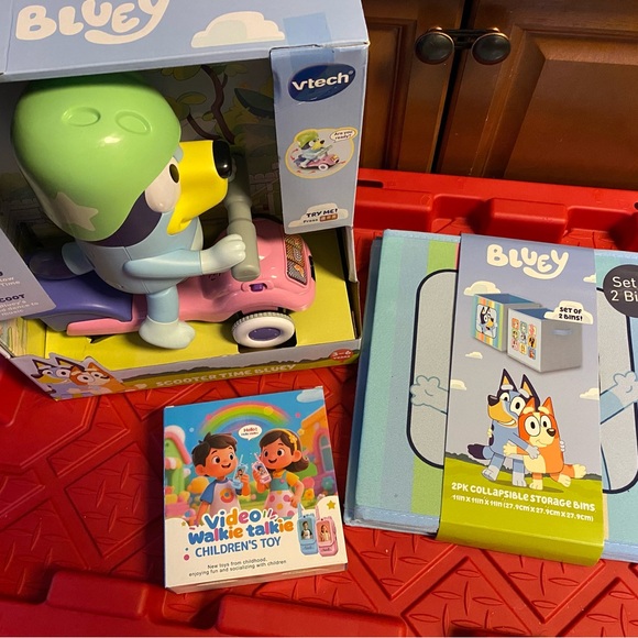 Scooter Time Bluey Toy Bundle - Pink and Blue - Picture 5 of 5